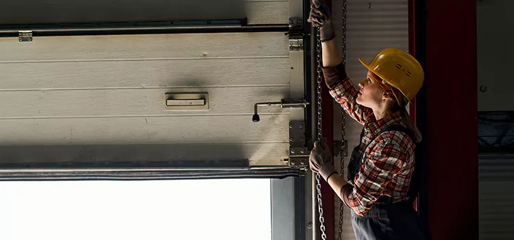 Addressing Common Garage Door Stoppage Issues in Plano, TX