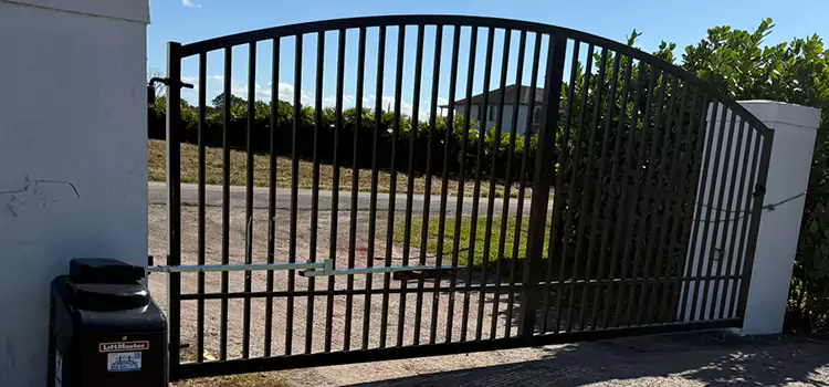 Driveway Fence Repair Plano